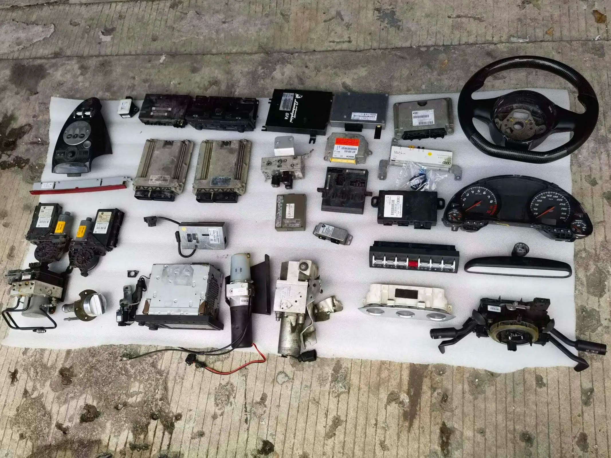 Original Interior Center Control Switch for  Gallardo OEM 402941567D  2008-2014